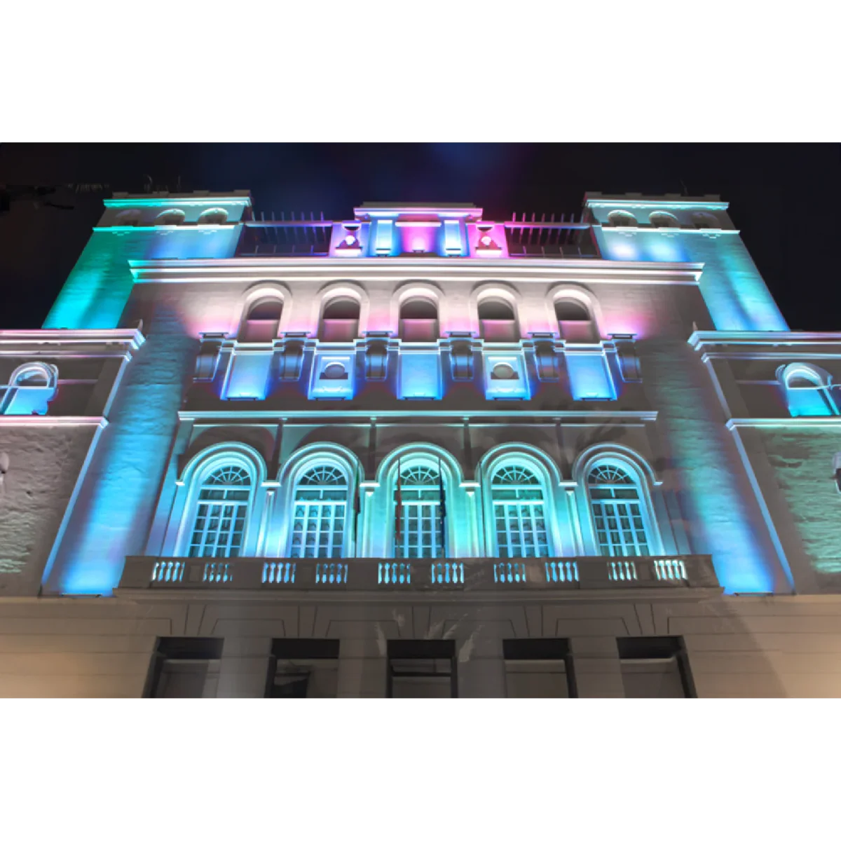 Ultra Light LED Wall Washer (YL6726) – 150W Outdoor Light & IP65 Waterproof Rating - Image 2